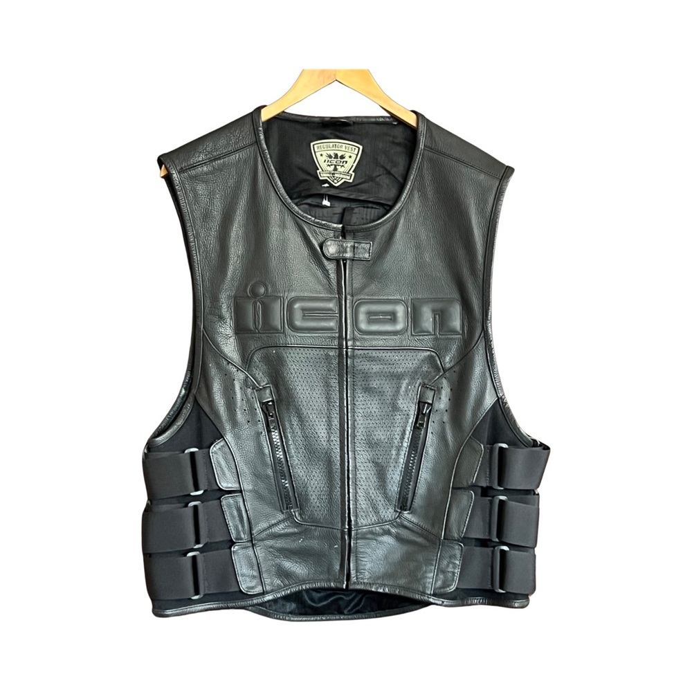 Authentic ICON REGULATOR LEATHER MOTO VEST- BLACK SIZE S/M